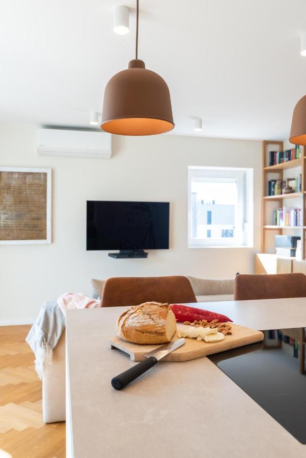 Canopy Apartment 卢布尔雅那 外观 照片